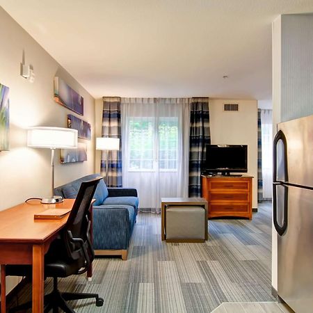 Homewood Suites By Hilton Stratford Exterior photo