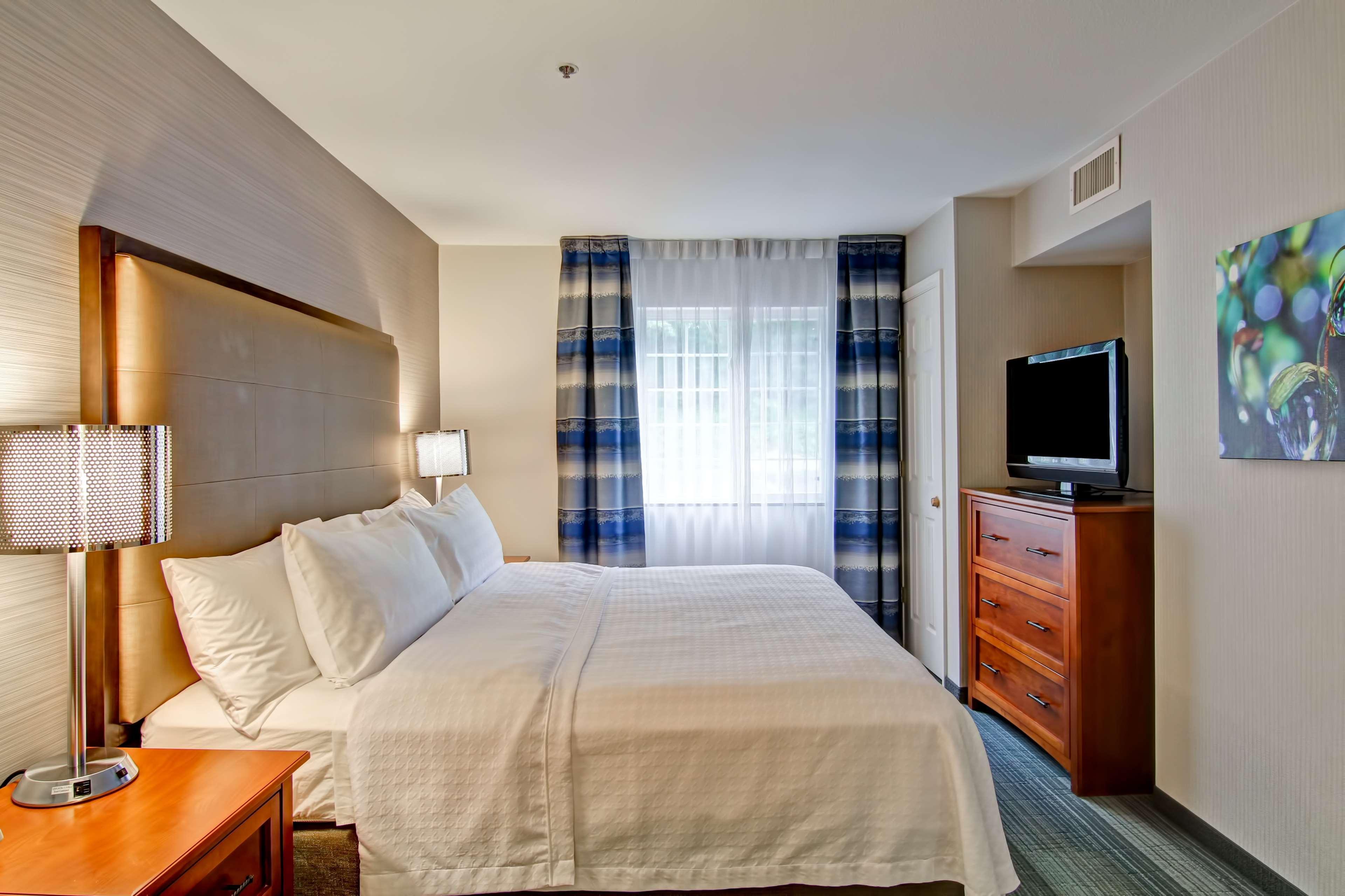 Homewood Suites By Hilton Stratford Exterior photo