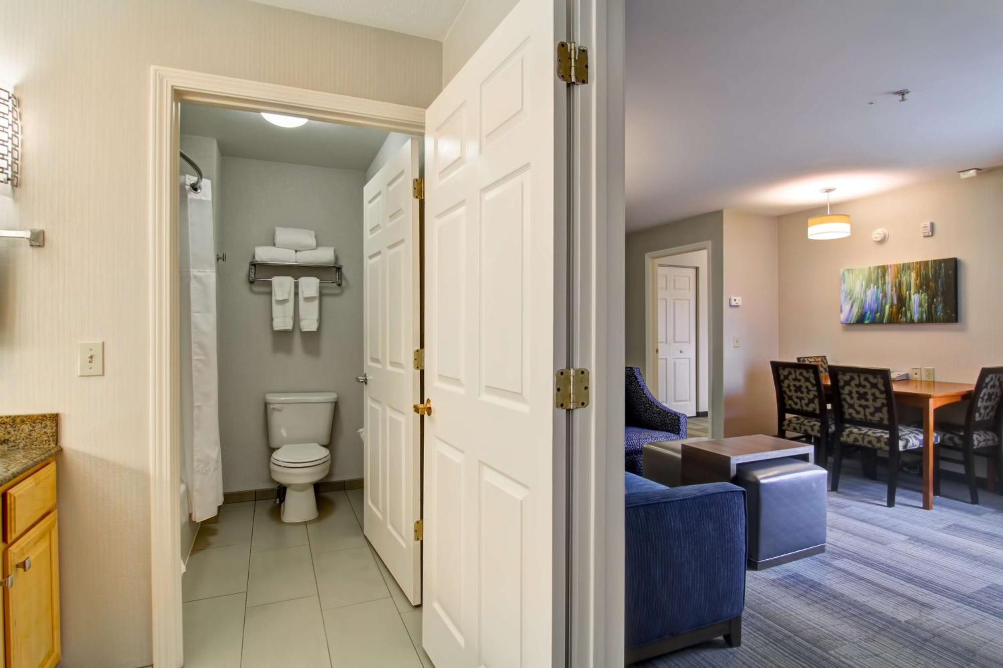 Homewood Suites By Hilton Stratford Exterior photo