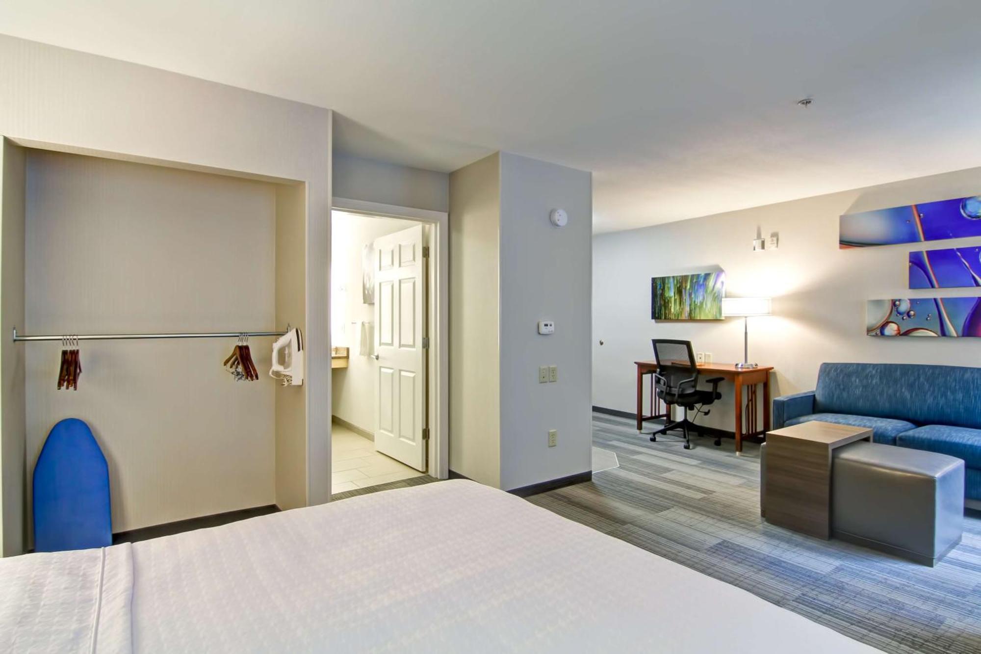 Homewood Suites By Hilton Stratford Exterior photo