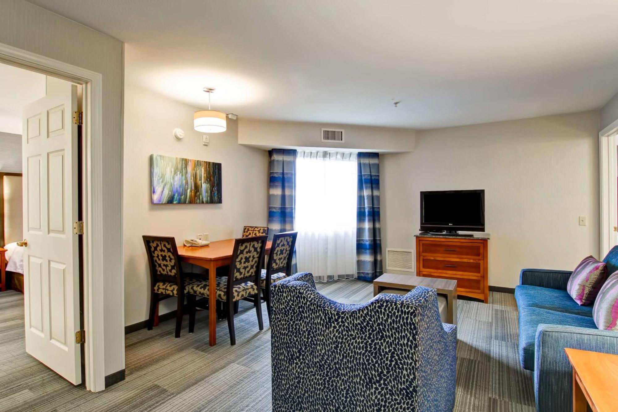 Homewood Suites By Hilton Stratford Exterior photo