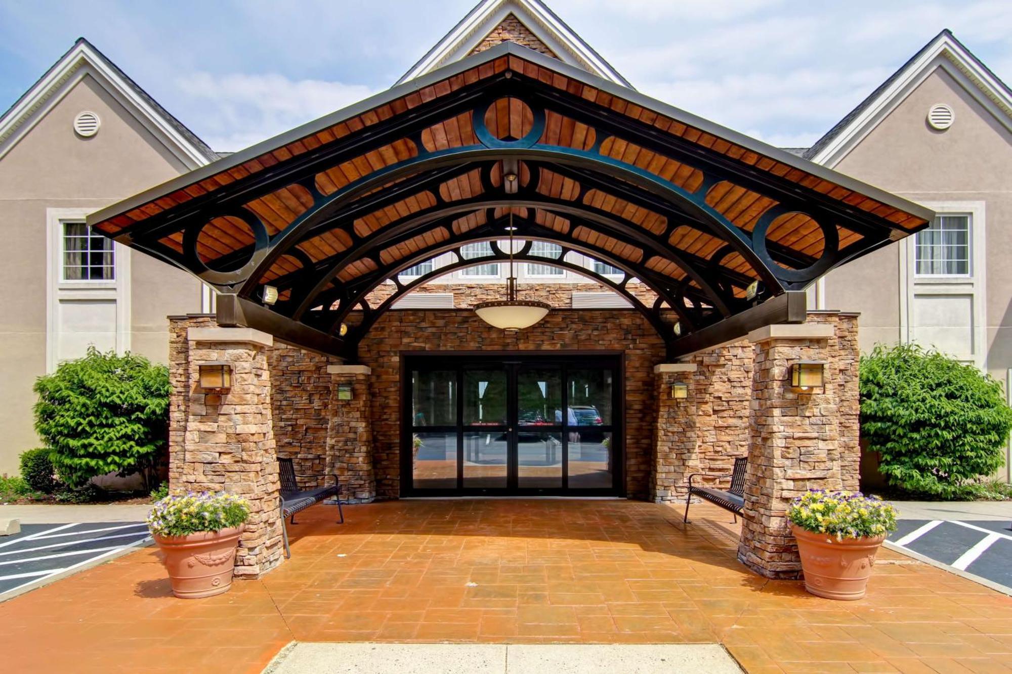 Homewood Suites By Hilton Stratford Exterior photo